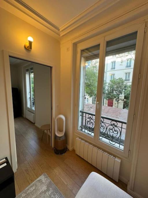 Charmant Appartement Alesia París Exterior foto